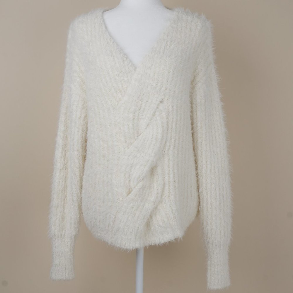 Soft Fuzzy Eyelash Knit Sweater in Ivory/cream - Picture 4 of 6